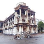 निषेधाज्ञा र कर्फ्यू खुकुलो भए पनि सार्वजनिक गाडी नचल्दा यात्रुलाई सास्ती